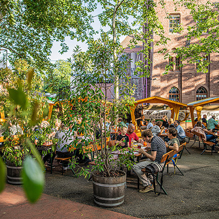 biergartenmotiv-burgfest